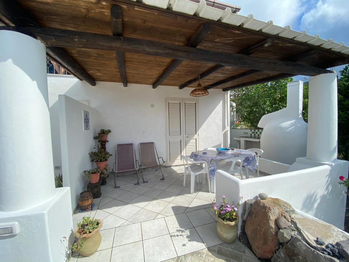 Casa Cincotta Lejlighed Lipari  Eksteriør billede